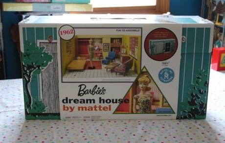 Dolly Review: Reproduction Barbie Dreamhouse