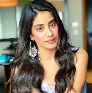 Jhanvi Kapoor wiki Biography ( Age, Height, Weight, Family )