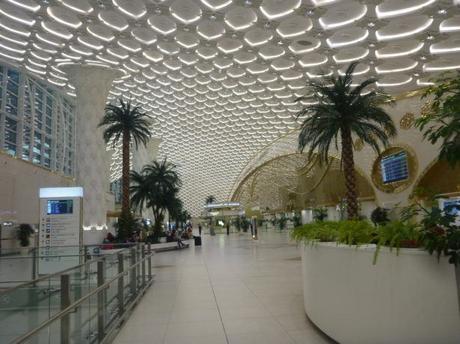 Backpacking in Turkmenistan: Top 15 Sights in Magnificent Ashgabat, City of the Future Backpacking in Turkmenistan: Top 15 Sights in Magnificent Ashgabat, City of the Future
