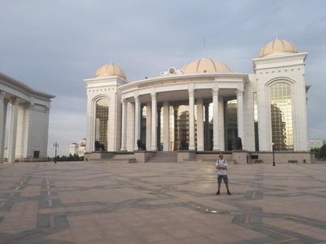 Backpacking in Turkmenistan: Top 15 Sights in Magnificent Ashgabat, City of the Future Backpacking in Turkmenistan: Top 15 Sights in Magnificent Ashgabat, City of the Future