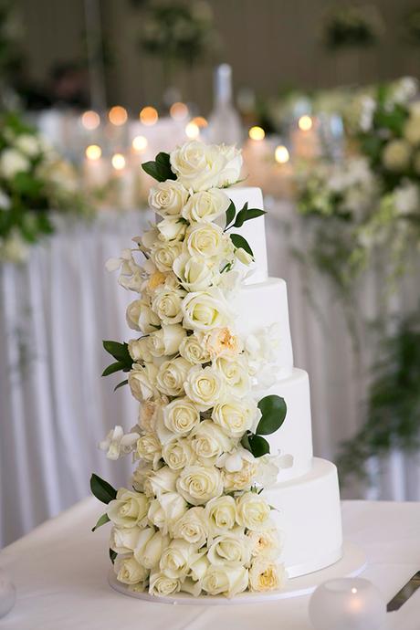 classic-elegant-wedding-white-flowers_30
