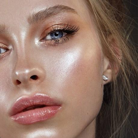 Everything You Need For A Dewy Makeup Look