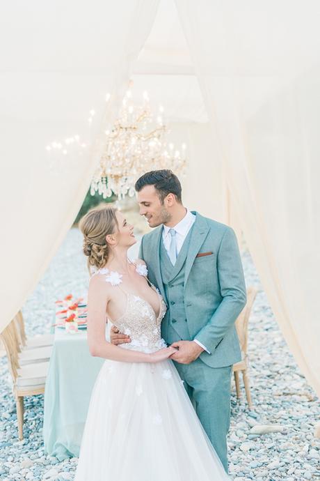 Gorgeous inspiration shoot with bright colours in Cyprus gorgeous-inspiration-shoot-bright-colours-cyprus_24