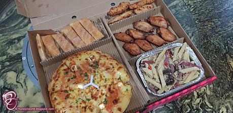 🍕 Uncomplicate Your Cheese Cravings With Pizza Hut's New Cheesy 7 Pizza 🍕