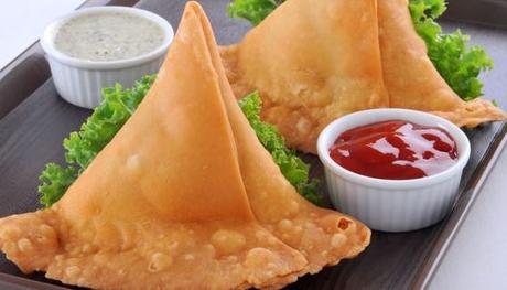 Famous Street Foods From Top Indian Cities