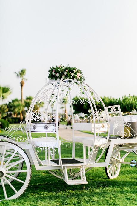Beautiful fairytale wedding cinderella-inspired-fairytale-wedding_26