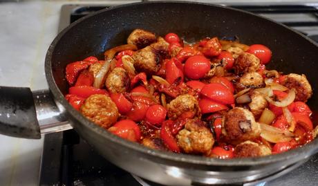 Meatball & tomato lover’s spaghetti!