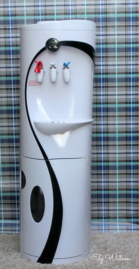 PROVIDE YOUR FAMILY WITH CLEAN, FRESH TASTING WATER WITH THE (WCD-100W) WATER DISPENSER FROM NEWAIR