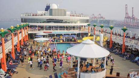 Which Cruise Promotions Are Worth It? Finding the Best Perks and Freebies!