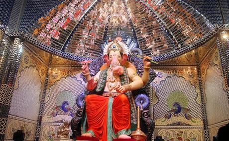 Best Ways To Enjoy Mumbai Ganesh Festival
