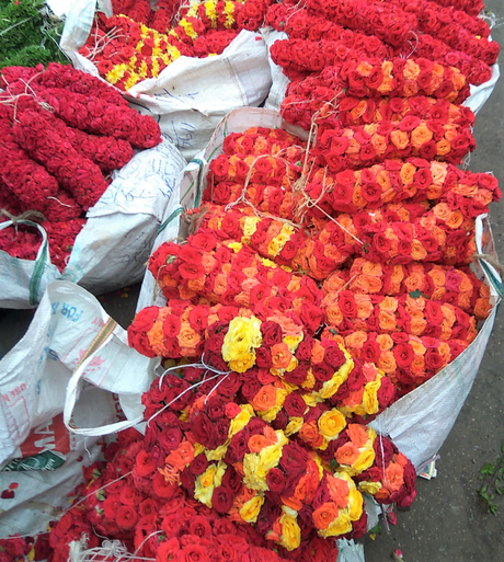 Photo essay: Bengaluru flower market, K R Market