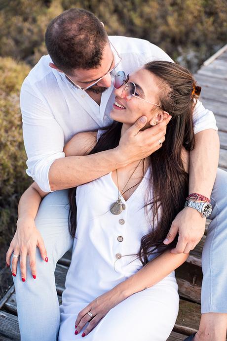 gorgeous-relaxed-engagement-session_02