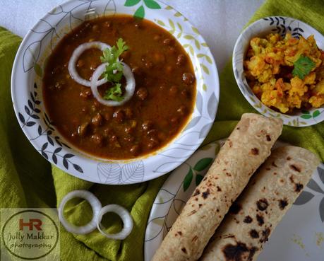 Kala Chana Masala Recipe, How to make Black Chickpeas Curry Recipe | Punjabi Black Chana Masala