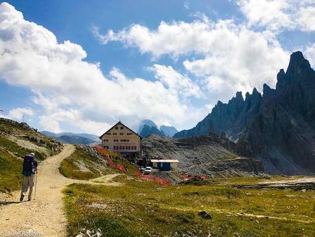 10 Things You Need to Know Before Staying in a Mountain Hut in the Alps