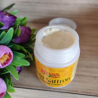 Juvena Herbals Gold Saffron Massage Cream Review Juvena Herbals Gold Saffron Massage Cream Review