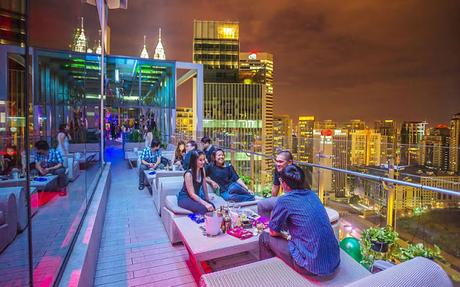 7 Romantic Things to do in Malaysia for the Most Enchanting Couple Holiday