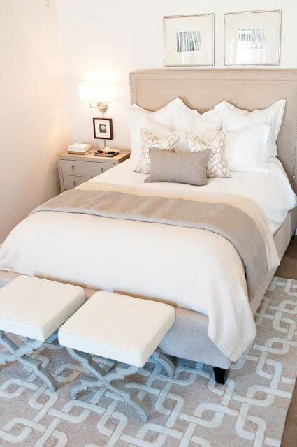 coastal master bedroom ideas - 23. Fancy Small Master Bedroom Design - Harptimes.com