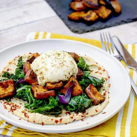 Recipe|| Paprika Roasted Sweet Potato, Wilted Kale & Hummus