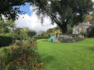A September afternoon at Plas Brondanw