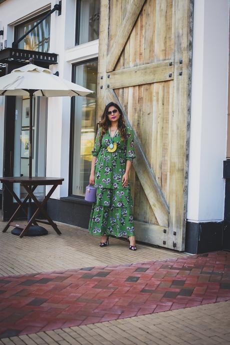 floral dress for fall, massimo dutti maxi dress, green maxi dress, purple lipstick, fall colors, pantone color of the year, street style, instachic, dc blogger, myriad musings