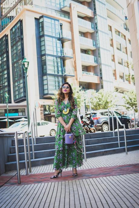 floral dress for fall, massimo dutti maxi dress, green maxi dress, purple lipstick, fall colors, pantone color of the year, street style, instachic, dc blogger, myriad musings
