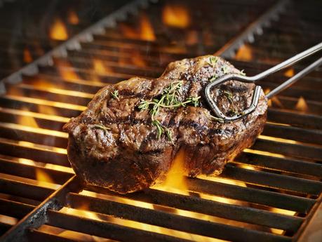 Cardiologist in Houston Chronicle: ‘Want a healthier heart? Eat a steak’