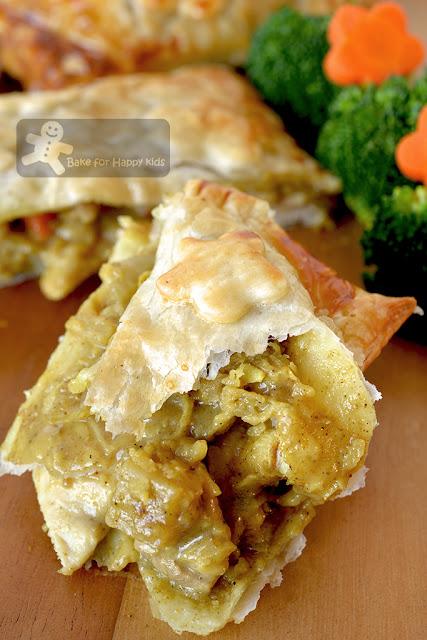 Japanese curry chicken puff pastry pies