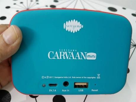 Checking out the Saregama Carvaan Mini