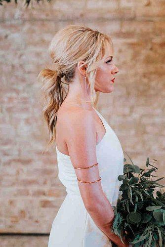 wedding hairstyles for long hair wavy ponytail blond