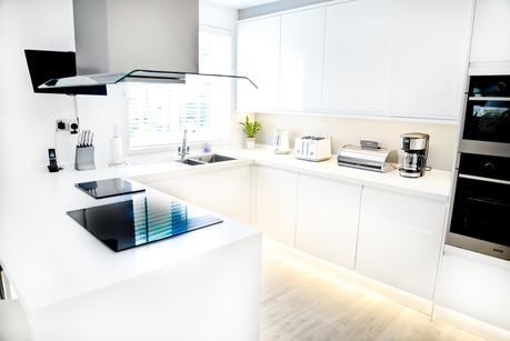 white modern Scandinavian style kitchen diner, modern white kitchen, modern rustic kitchen, 