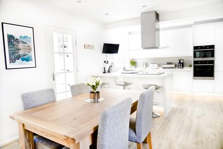 Our Brand New White Modern / Scandinavian Style Kitchen and Dining Area