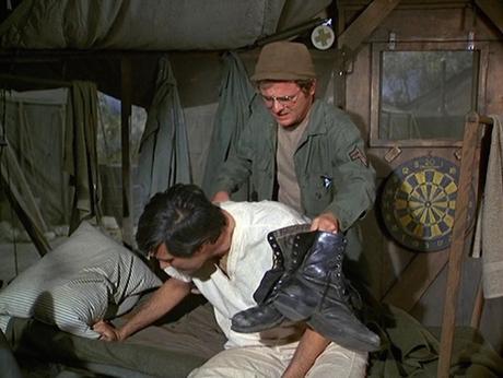 M*A*S*H – Alan Alda as Hawkeye Pierce M*A*S*H – Alan Alda as Hawkeye Pierce