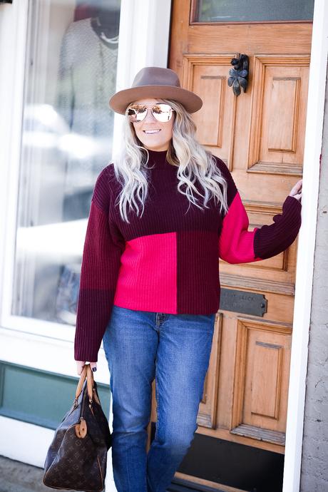 Colorblock sweaters for fall style. 