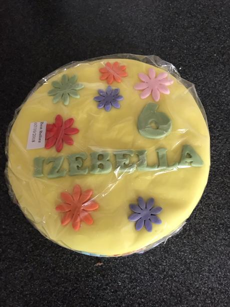 Izebellas birthday cake
