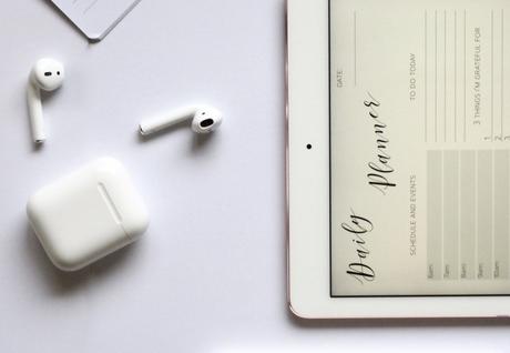 4 Tips to Creating A Unique Airpod Wrap