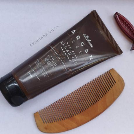A shampoo which gives almost zero hairfall in shower | Review, Price Satthwa Moroccan Argan Oil Shampoo Review