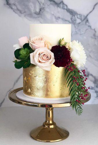 wedding cake 2019 small cake with gold blondebakingmama