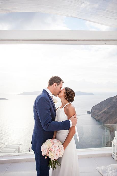 intimate-dreamy-wedding-santorini_21