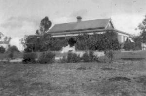 Writers on Location – Joy Rhoades on the New England Tableland, NSW, Australia Writers on Location – Joy Rhoades on the New England Tableland, NSW, Australia