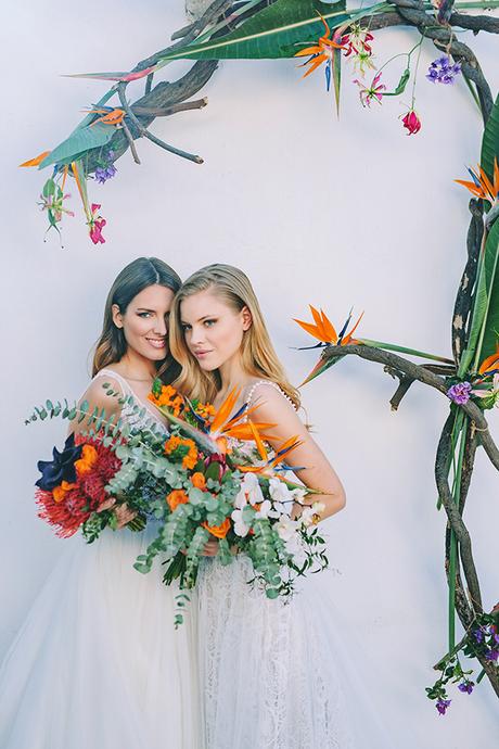 Modern and vibrant bridal shoot in Athens modern-vibrant-bridal-shoot-athens__17x