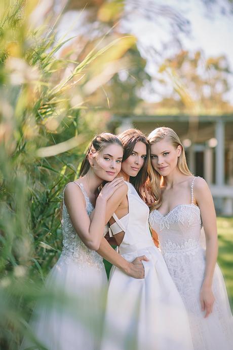 Modern and vibrant bridal shoot in Athens modern-vibrant-bridal-shoot-athens__31