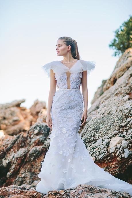 Modern and vibrant bridal shoot in Athens modern-vibrant-bridal-shoot-athens__7