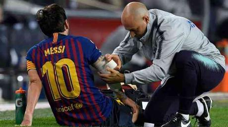 Messi suffers arm injury in Barcelona's win over Sevilla