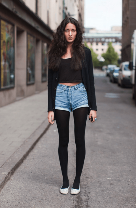 3 ways to style your black leggings!