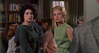 favorite movie #83 - halloween edition: the birds favorite movie #83 - halloween edition: the birds