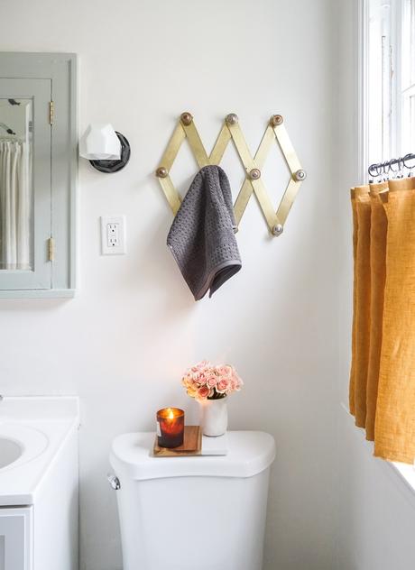 Bathroom Refresh for Holiday Guests