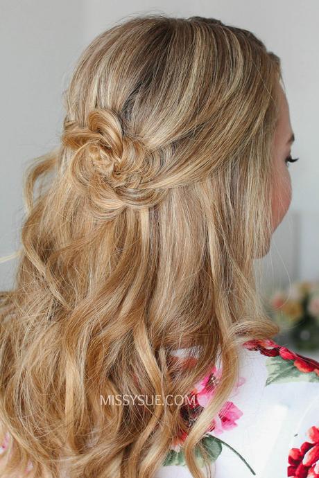 Stylish Student Hairstyles That Are Easy To Do in the Morning