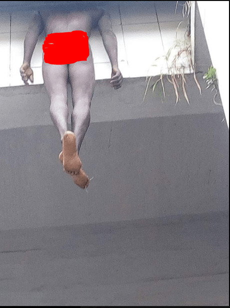 Man Strips Nqked, Hangs Himself At Popular Ebeano Tunnel In Enugu (Photos)