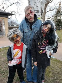 Halloween - Best dressed zombie family 2 years running
