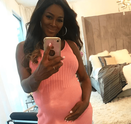 Kenya Moore Thanks God For Great Doctors After Sharing Pregnancy Difficulty
